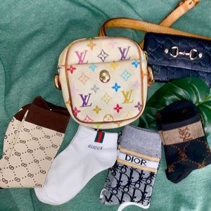 Fashion bag, wallet etc MUST TAKE ALL